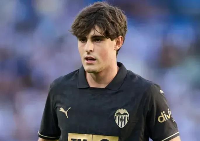 九游体育-曼联发布备战花絮，赛前外线爆发，西甲任务艰巨，球探报告显示潜力的简单介绍